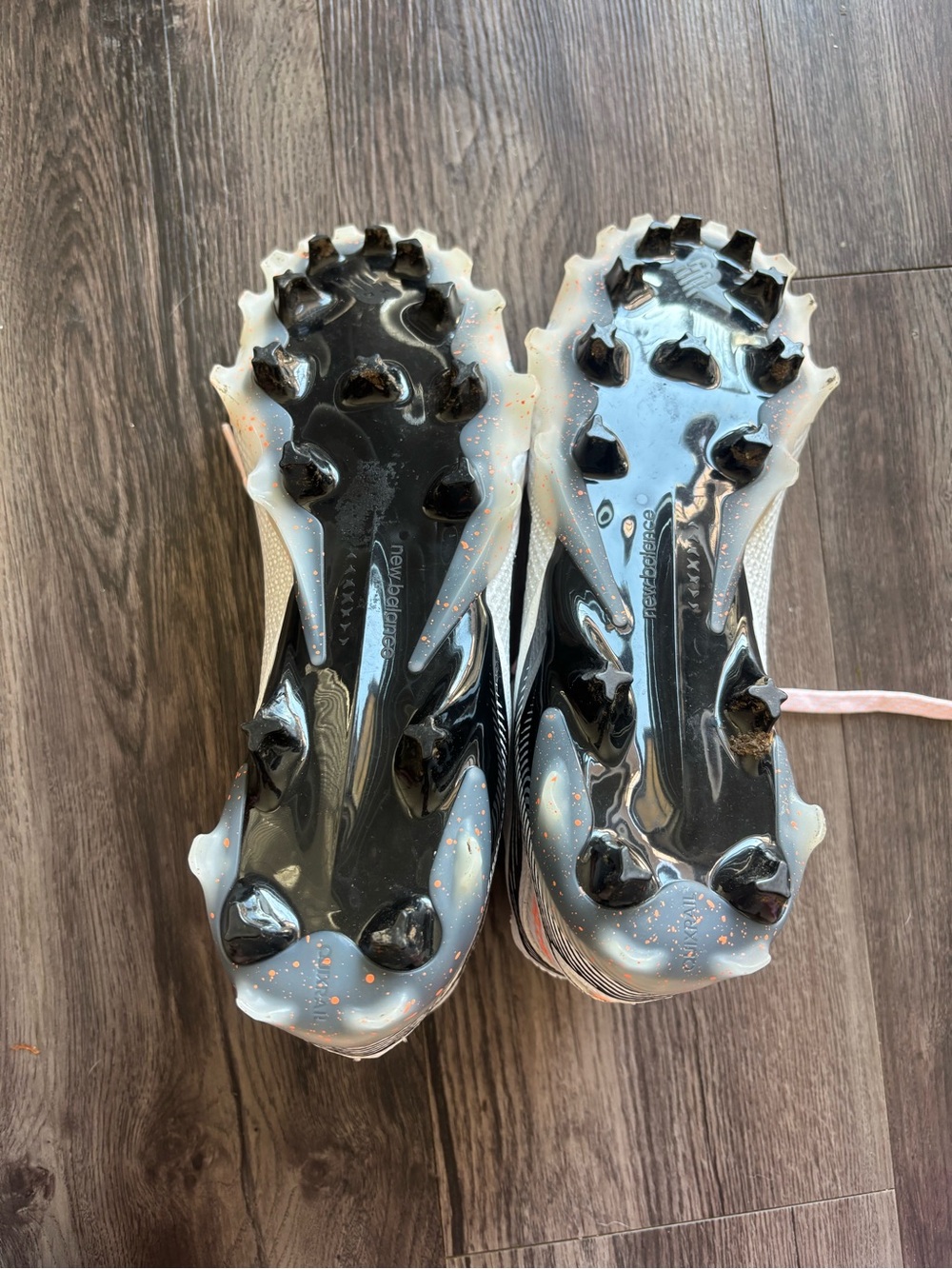 New Balance Lacrosse Cleats - Picture 6 of 7